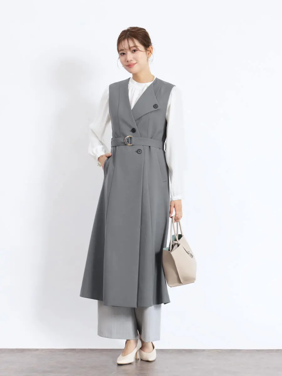 最終価格【極美品】Vin ヴァン 手洗い可 ポイントパールジレ ヤマダヤ Vin NAVYのベスト/ジレの商品一覧｜ファッション通販のYAMADAYA