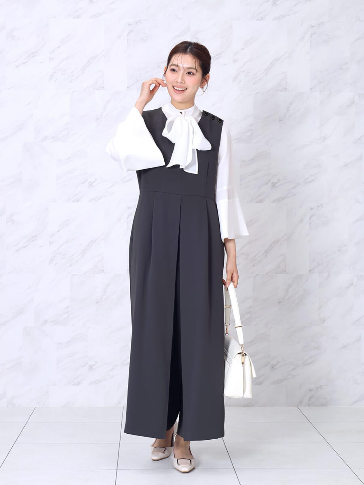 Vネックオールインワン - FENNEL - FENNEL｜YAMADAYA STORE