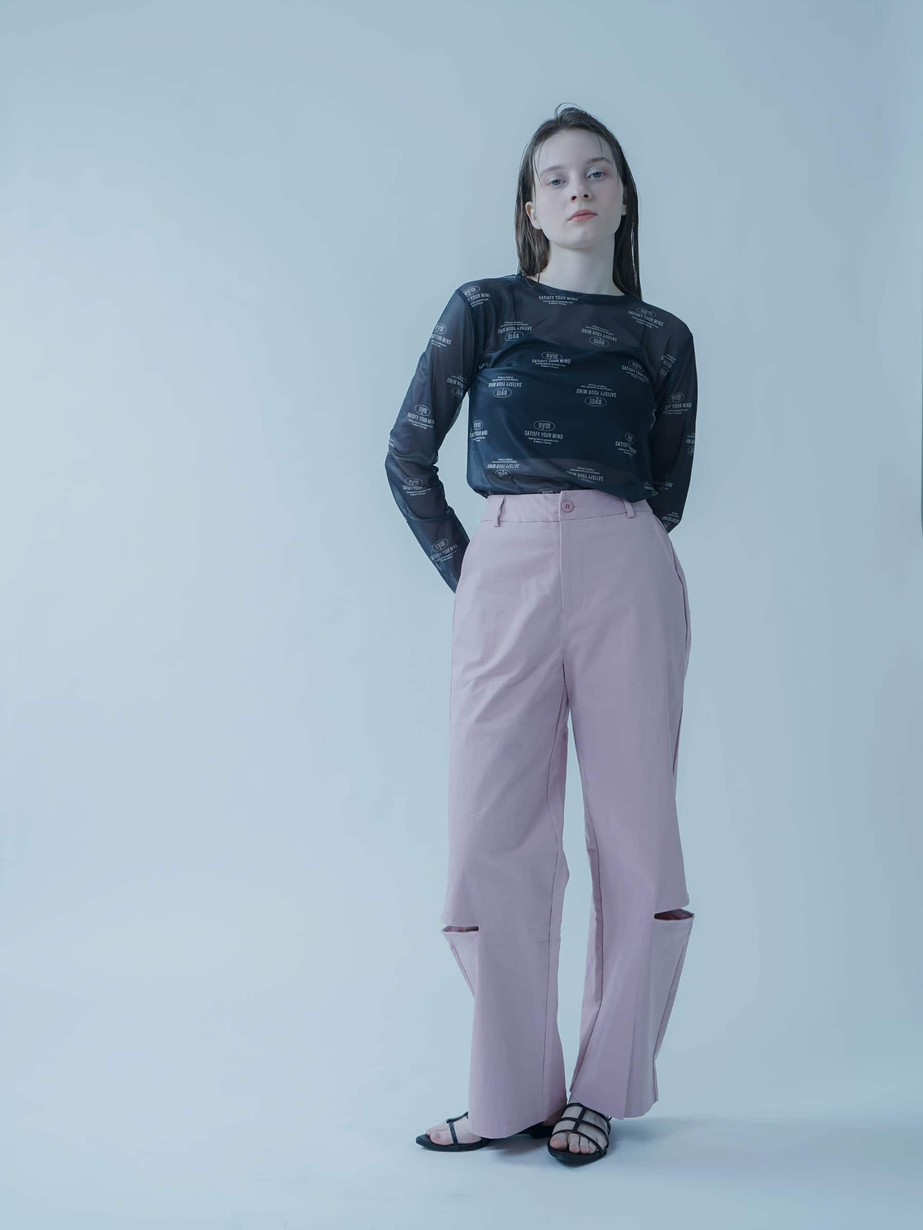 【お値下げ中】新品　YORT  パンツ　ヤマダヤ My:nia(マイニア)の「AYAさんコラボ センタースリット ジョガー