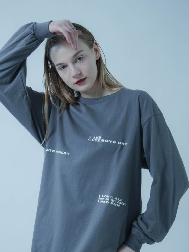 SELENAHELIOSxTシャツ/カットソー