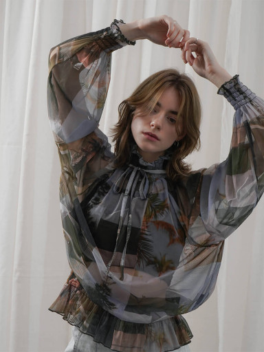 :ETHR OFxその他のトップス