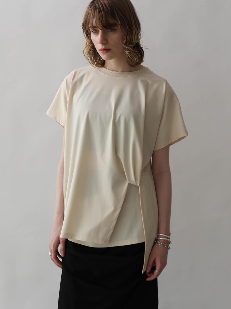 TWIST DESIGN PULLOVER