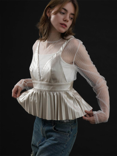 :ETHR OFxその他のトップス