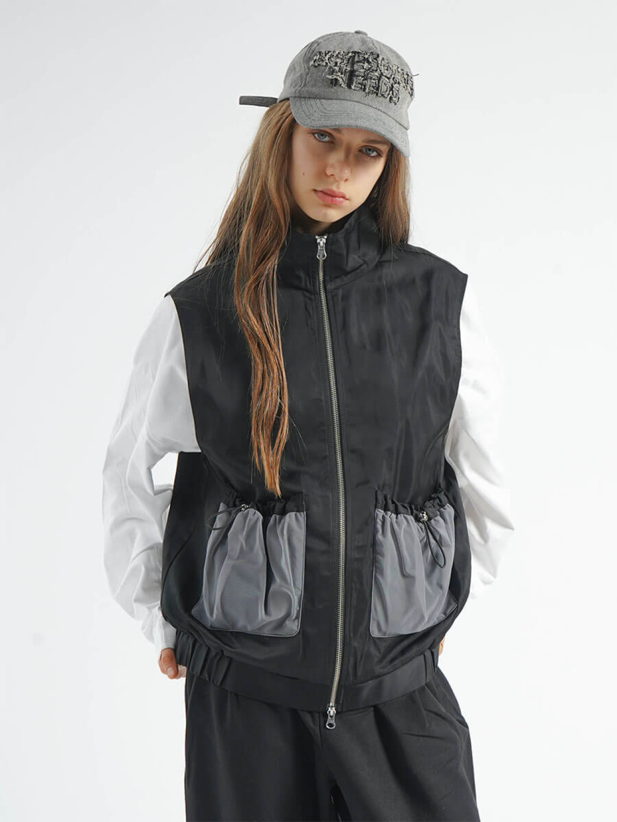 トップス LACE WORKPOCKET VEST トップス LACE WORKPOCKET VEST AMERI Ameri（アメリ）の「LACE