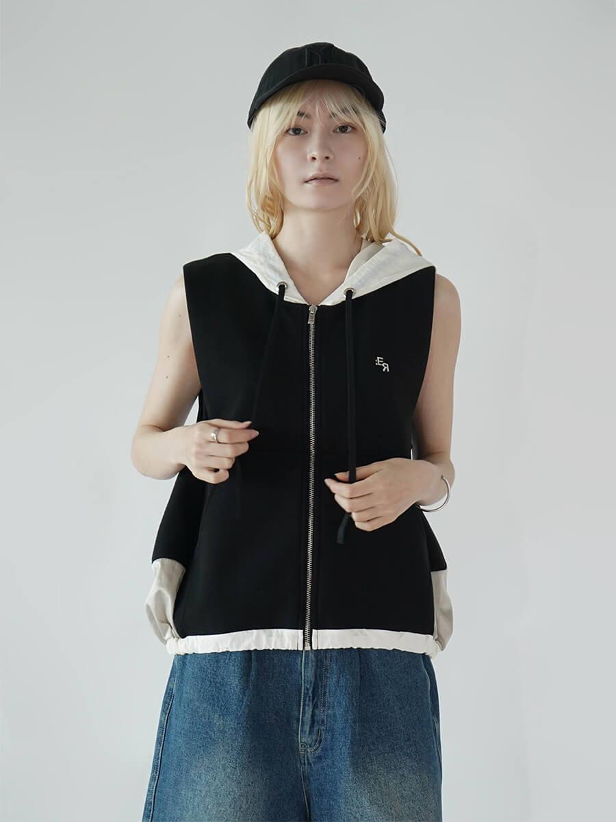 SLEEVELESS ZIP-UP HOODIE
