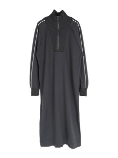 チャコールグレー