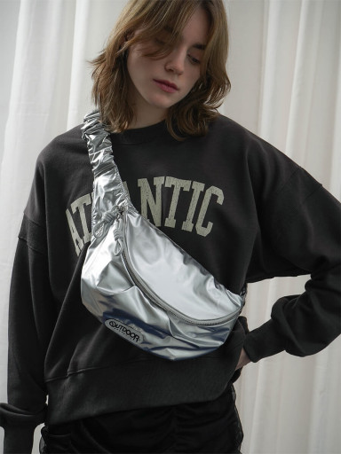 OUTDOOR PRODUCTSxボディバッグ