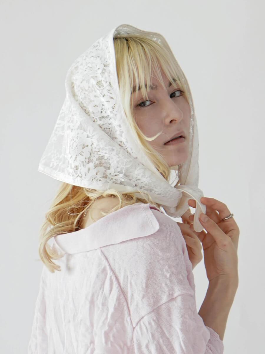 LACE TRIANGLE SCARF