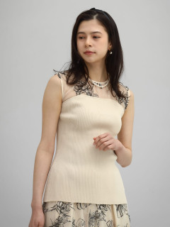 ベージュ　164cm