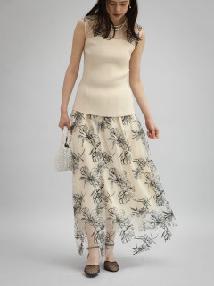 ベージュ　164cm