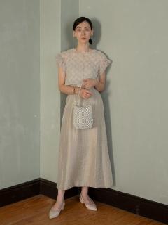 ベージュ　168cm