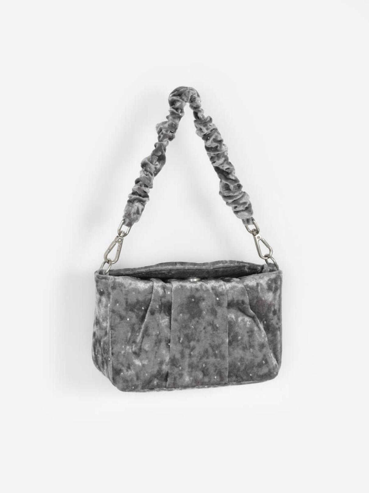 チェーン付きベロアスクエアミニバッグ - petirobe - petirobe