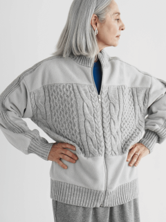 ライトグレー　160㎝