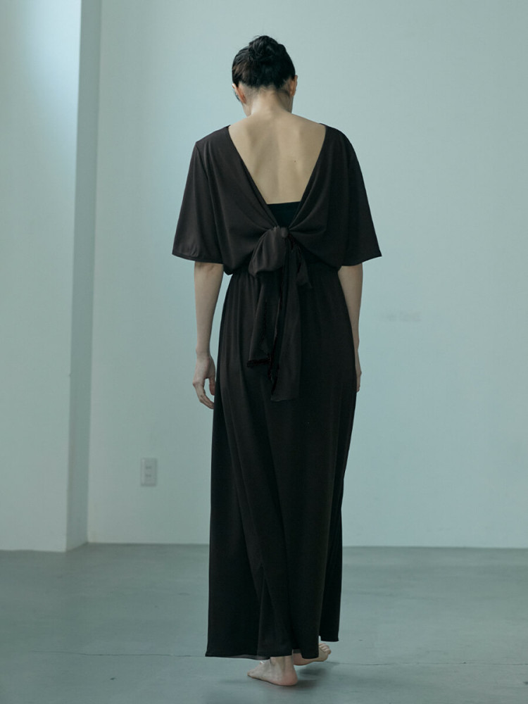 SEZANE バックオープンスリットワンピ バックオープンスリットワンピ Back Open Slit One-Piece | FICTI
