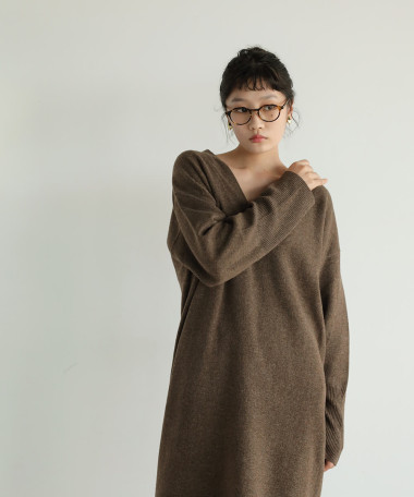 awahixニットワンピース