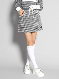 ホワイト　168cm