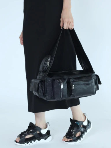 みる　様　ご購入用　その3 黒レザー バッグ 内ポケット付き 02_m.webp