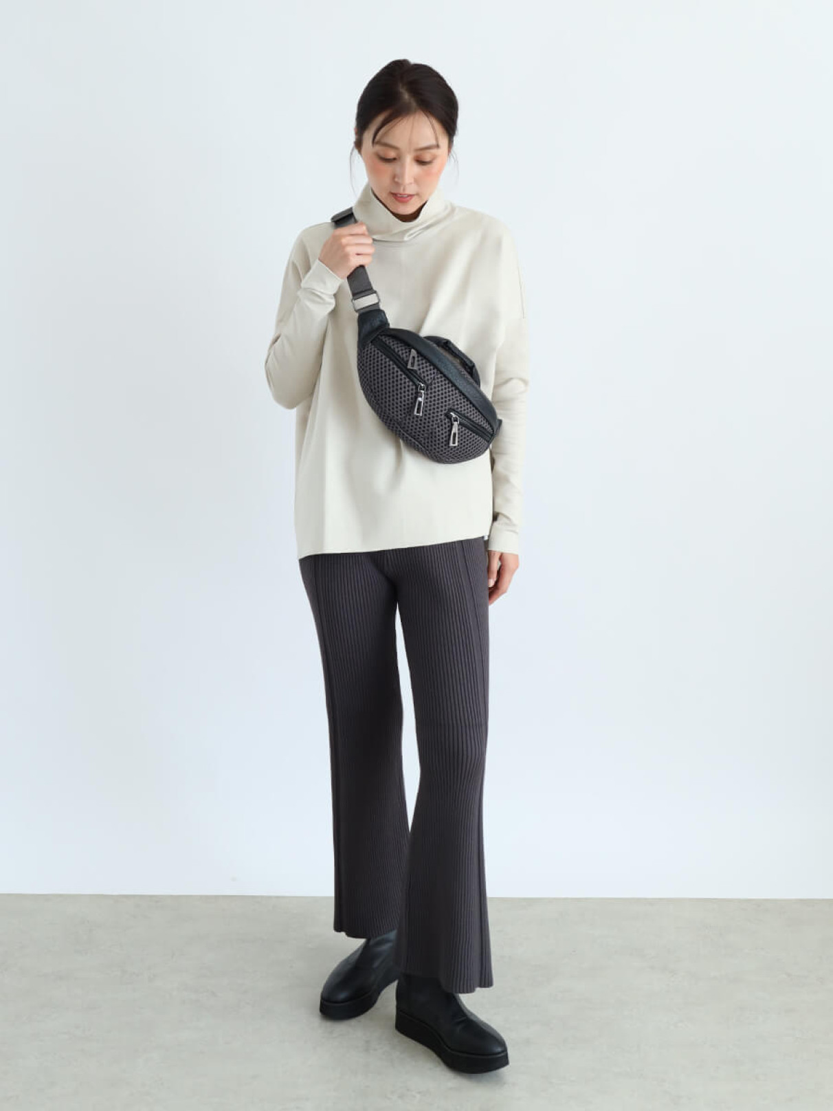 H13)) 新品★YAMADAYA nouer ボディバッグ メッシュボディバッグ - nouer - nouer｜YAMADAYA STORE