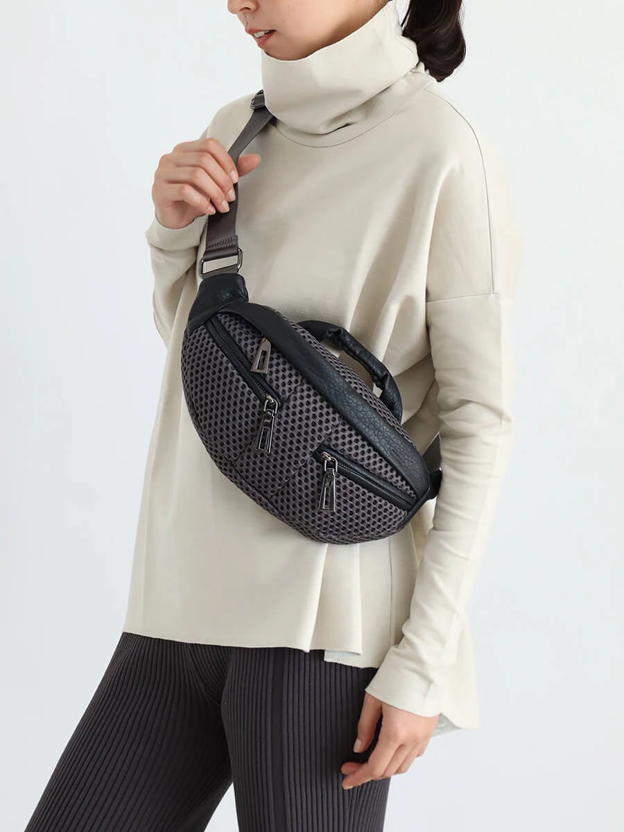 H13)) 新品★YAMADAYA nouer ボディバッグ H13)) 新品☆YAMADAYA nouer ボディバッグ - メルカリ