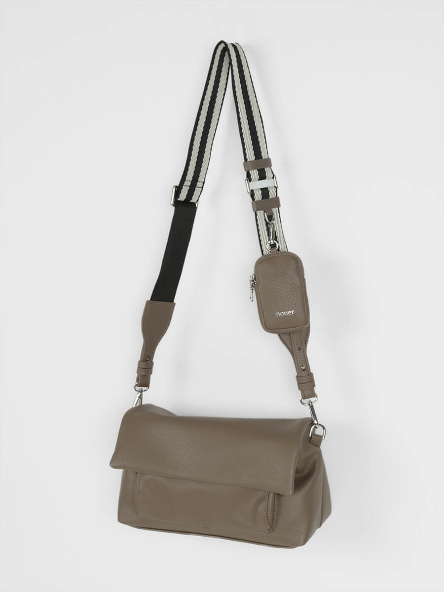 LASUD nouer ボトムエンボスショルダーバッグ　新品未使用　タグ付き ボトムエンボスショルダーバッグ - nouer - nouer｜YAMADAYA STORE