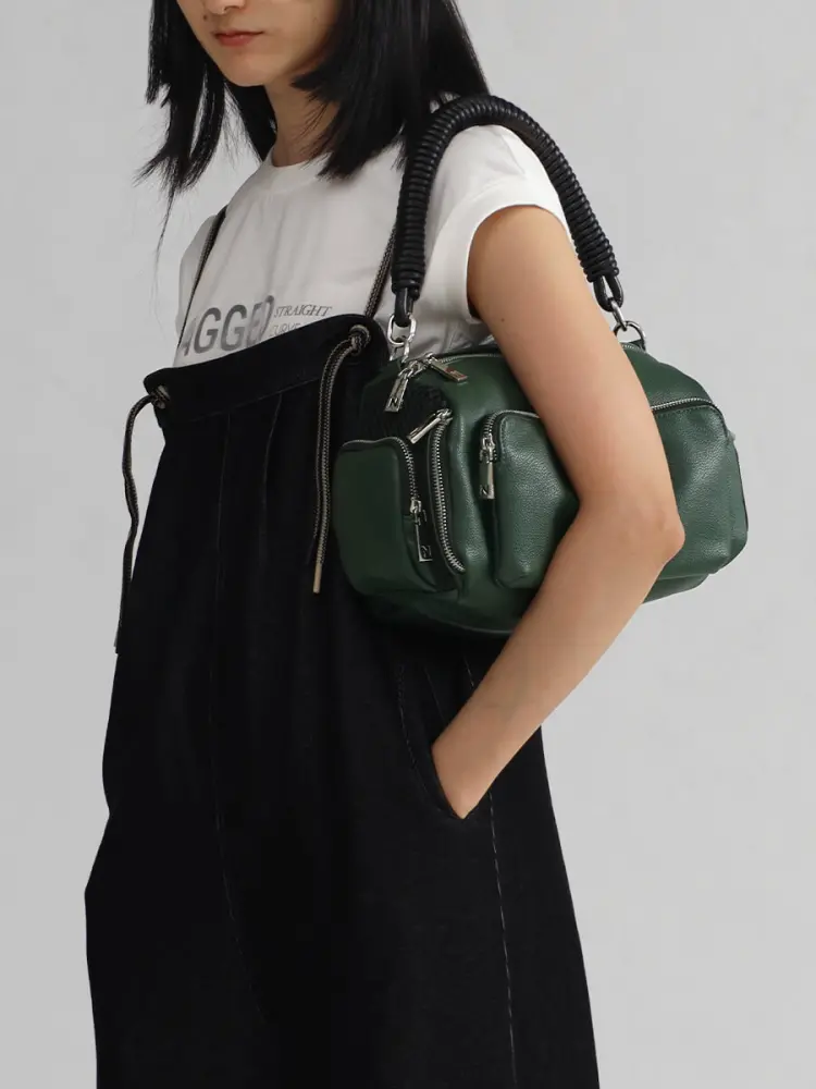 ヤマダヤ  nouer  37  ☆W ショルダーバッグの商品一覧｜ファッション通販のYAMADAYA STORE