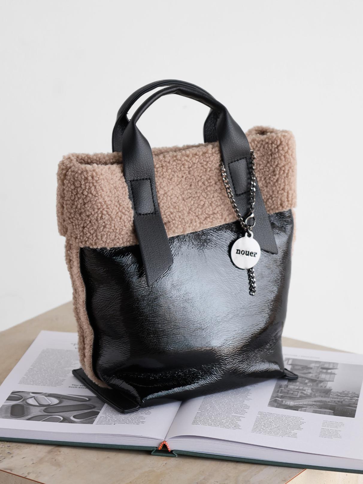 ヌエール（nouer）/バイカラーボア×エナメルミニトート バイカラーボア×エナメルミニトート - nouer - nouer｜YAMADAYA STORE