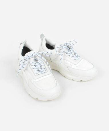 PECHINCHARxスニーカー