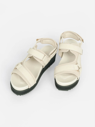 nouerxサンダル/ミュール