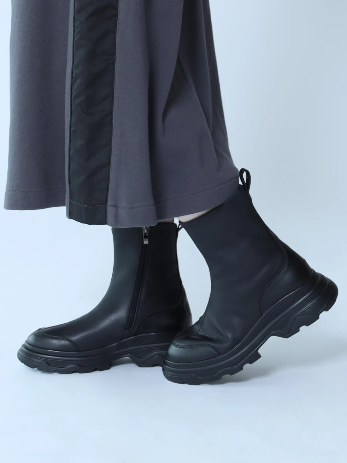 Atori様ヤマダヤnouerカウレザーパンプス37 革ジャン パンチング レザージャケット｜カドヤ公式オンライン