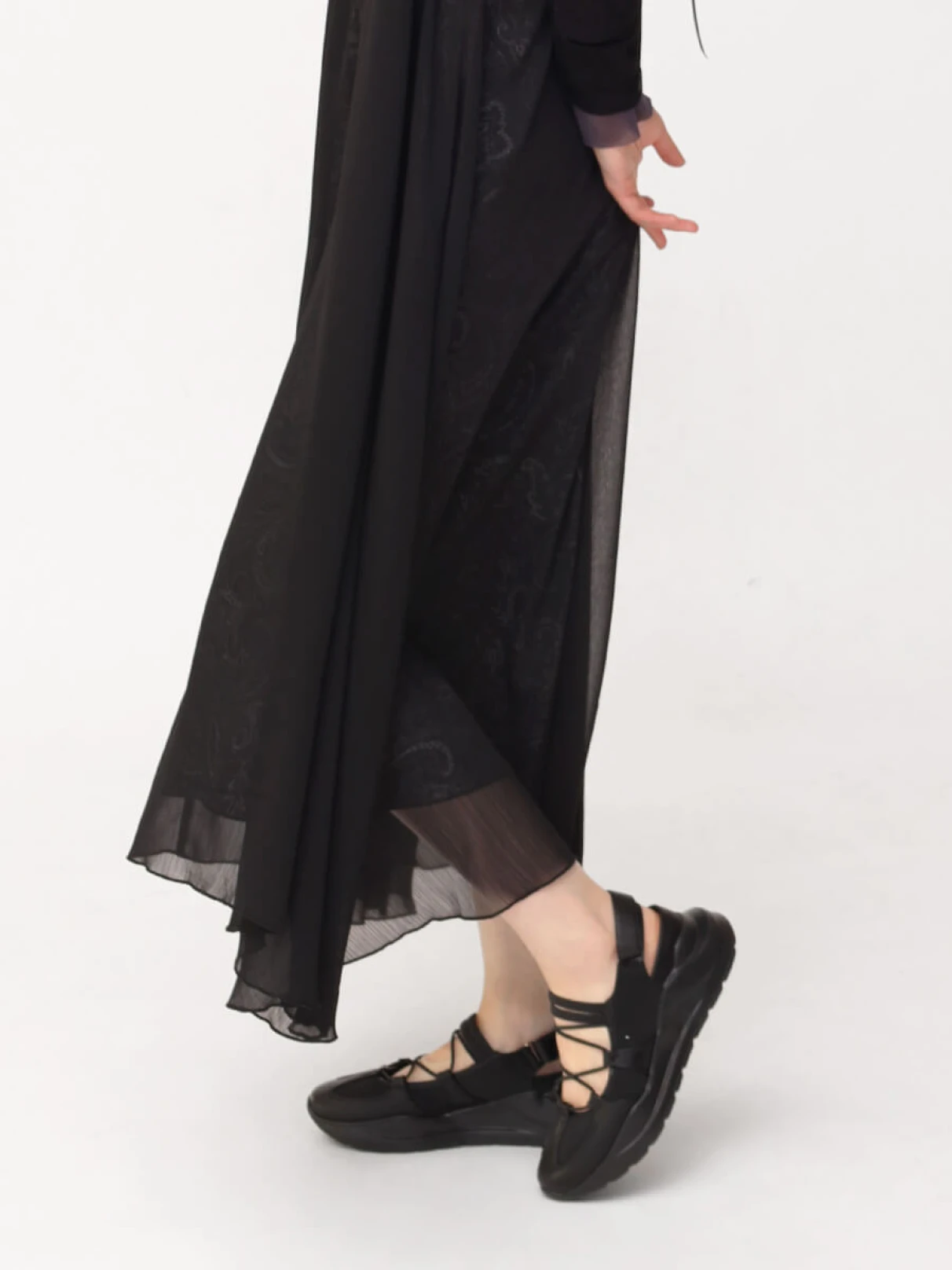 nouer  サンダル 厚底サンダルスニーカー - nouer - nouer｜YAMADAYA STORE