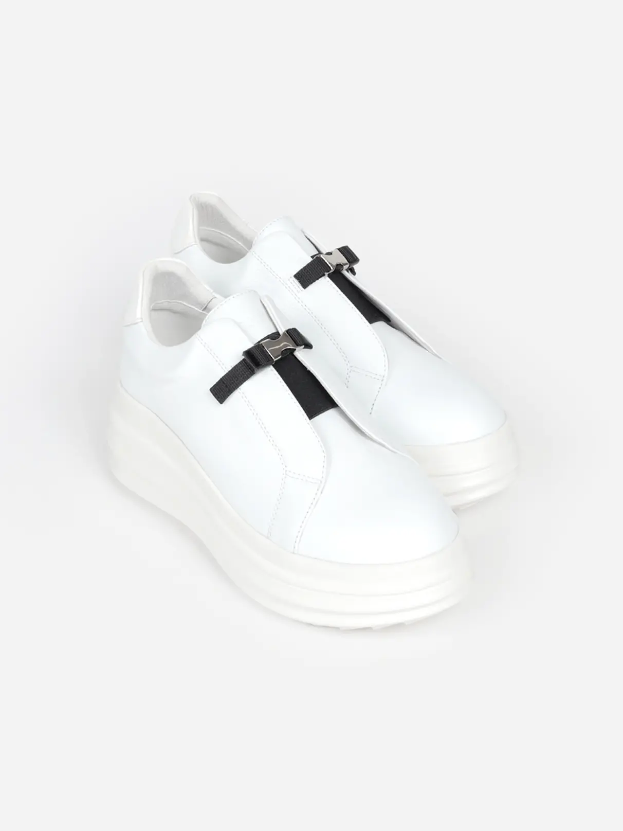厚底レザースリッポンスニーカー - nouer - nouer｜YAMADAYA STORE