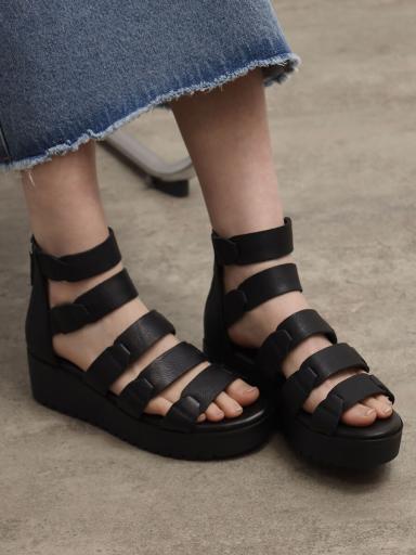 nouerxサンダル/ミュール