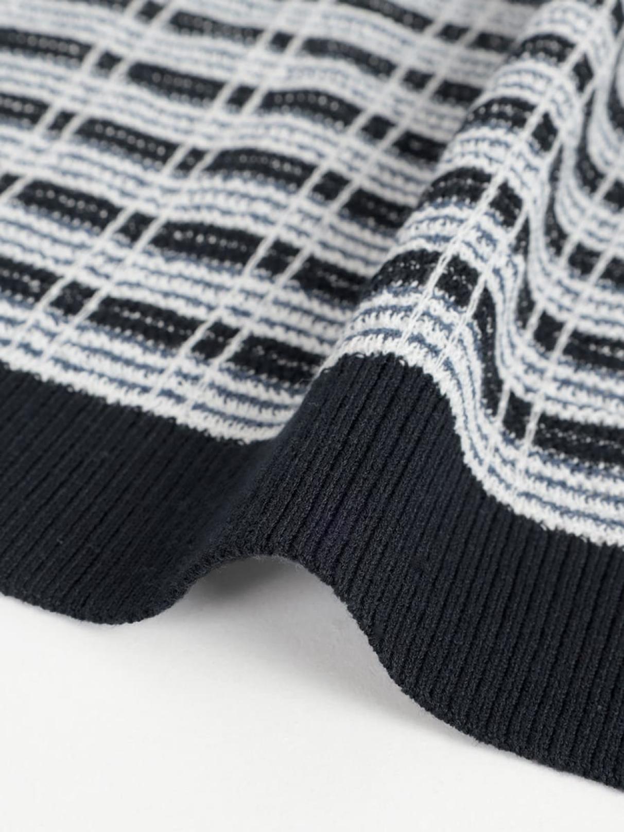 Vin NAVYのトップスの商品一覧｜ファッション通販のYAMADAYA STORE