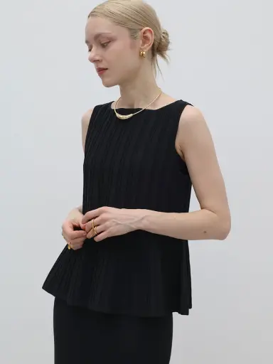Aga Blackのトップスの商品一覧｜ファッション通販のYAMADAYA STORE