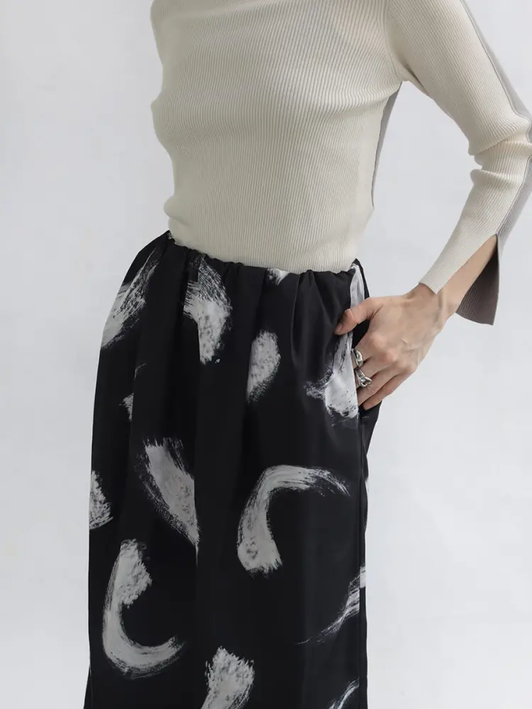 Aga Blackのスカートの商品一覧｜ファッション通販のYAMADAYA STORE