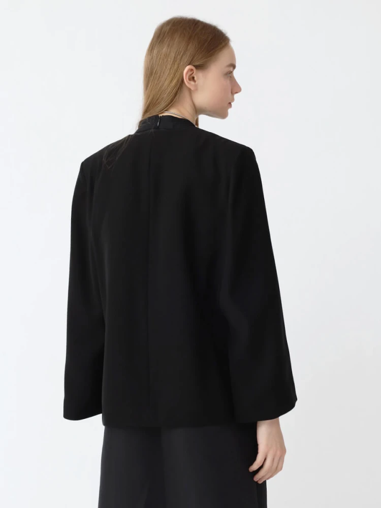 【YAMADAYA】Aga ノーカラージャケット ブラック　ビッグシルエット Aga Blackのノーカラージャケットの商品一覧｜ファッション通販