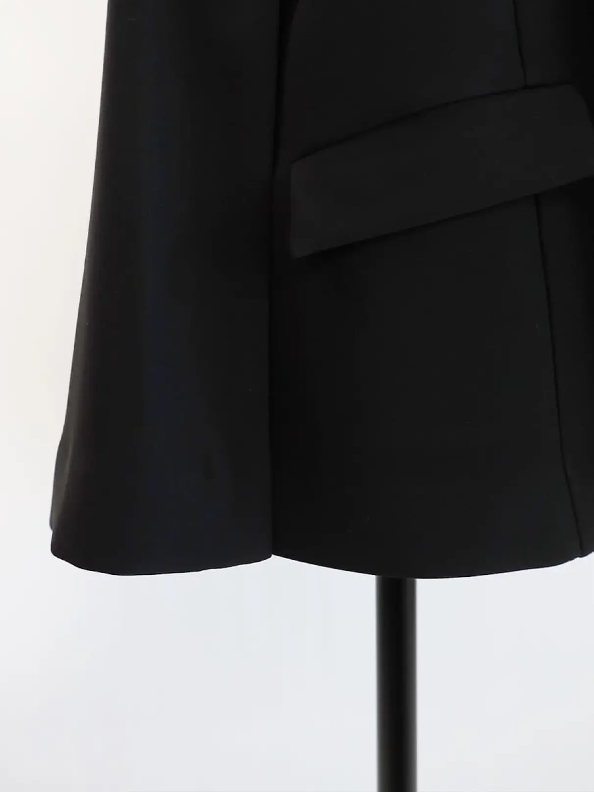 Aga Blackのノーカラージャケットの商品一覧｜ファッション通販の