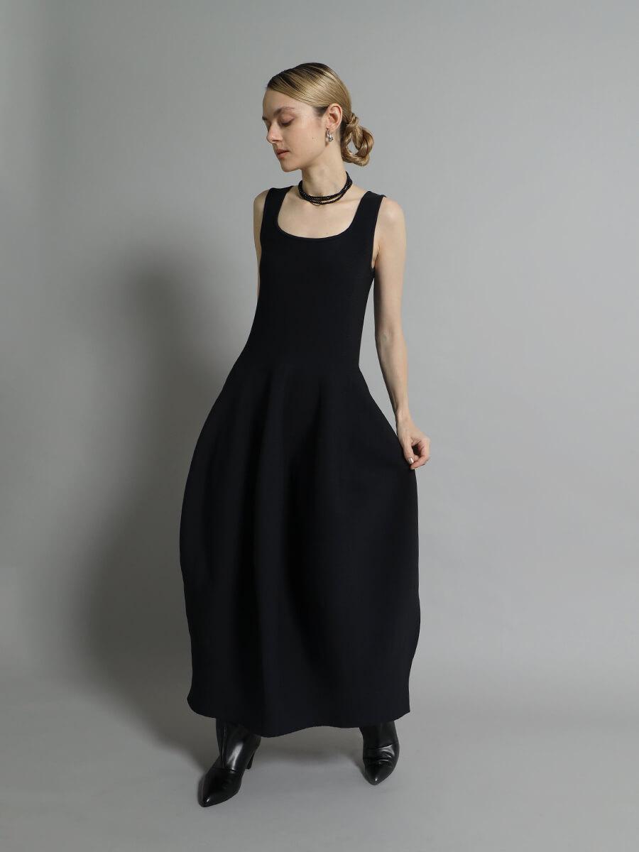 made in SUWA スクエアネックコクーンニットワンピース - Aga