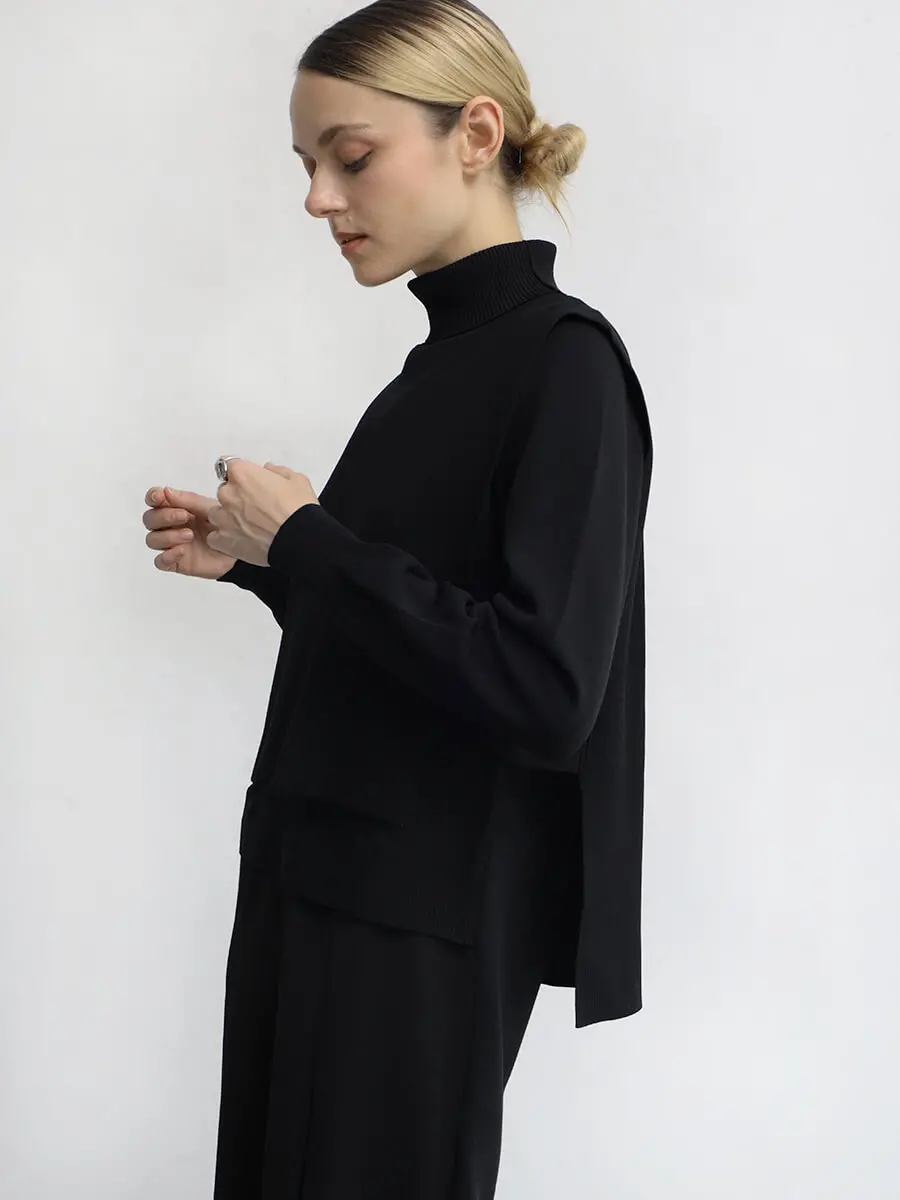 ニットベストレイヤード異素材ワンピース - Aga Black - Aga｜YAMADAYA