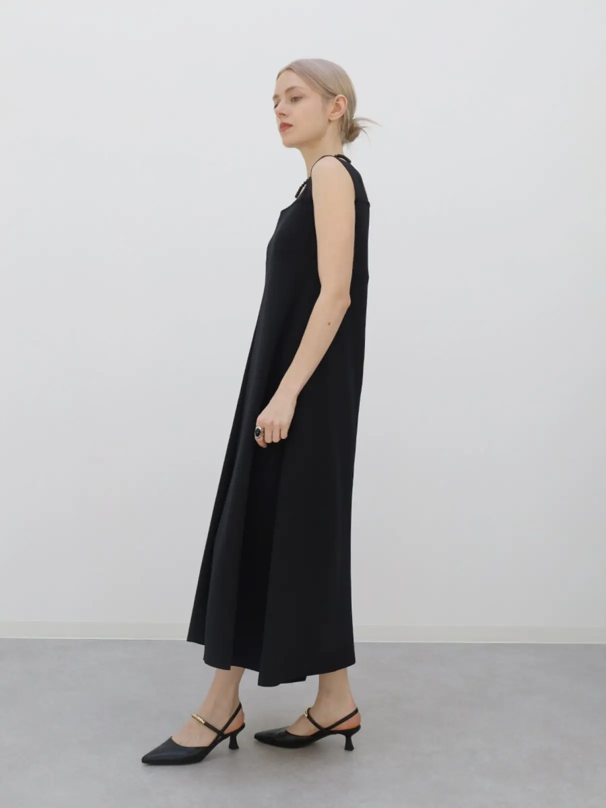 Aga Blackのワンピース/ドレスの商品一覧｜ファッション通販のYAMADAYA