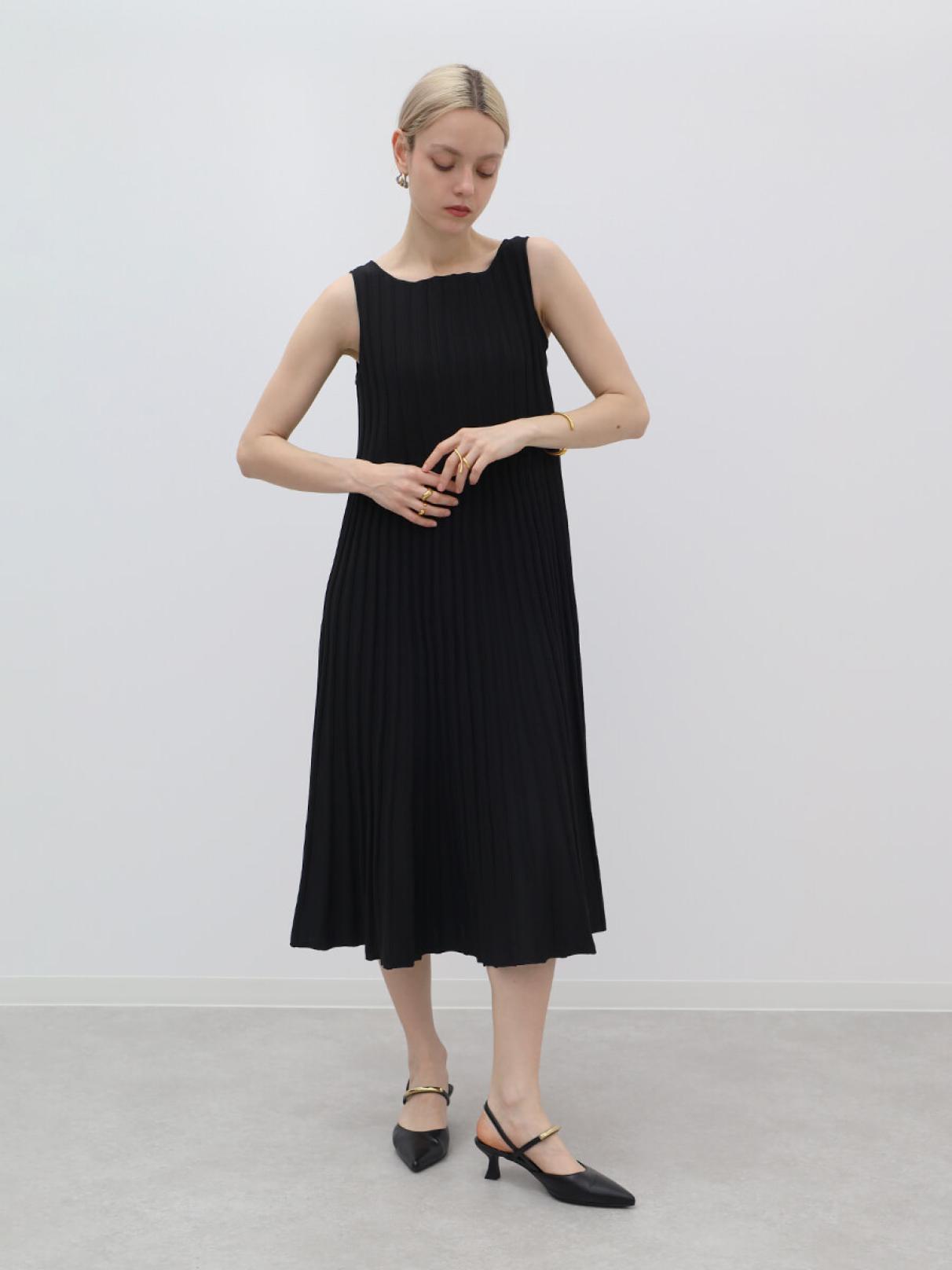 Aga Blackのワンピース/ドレスの商品一覧｜ファッション通販のYAMADAYA