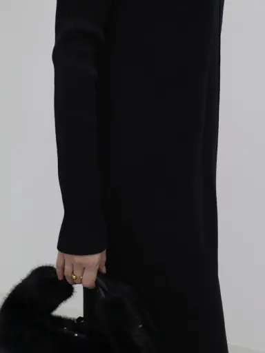 リブコンビハイネックニットロングワンピース - Aga Black - Aga