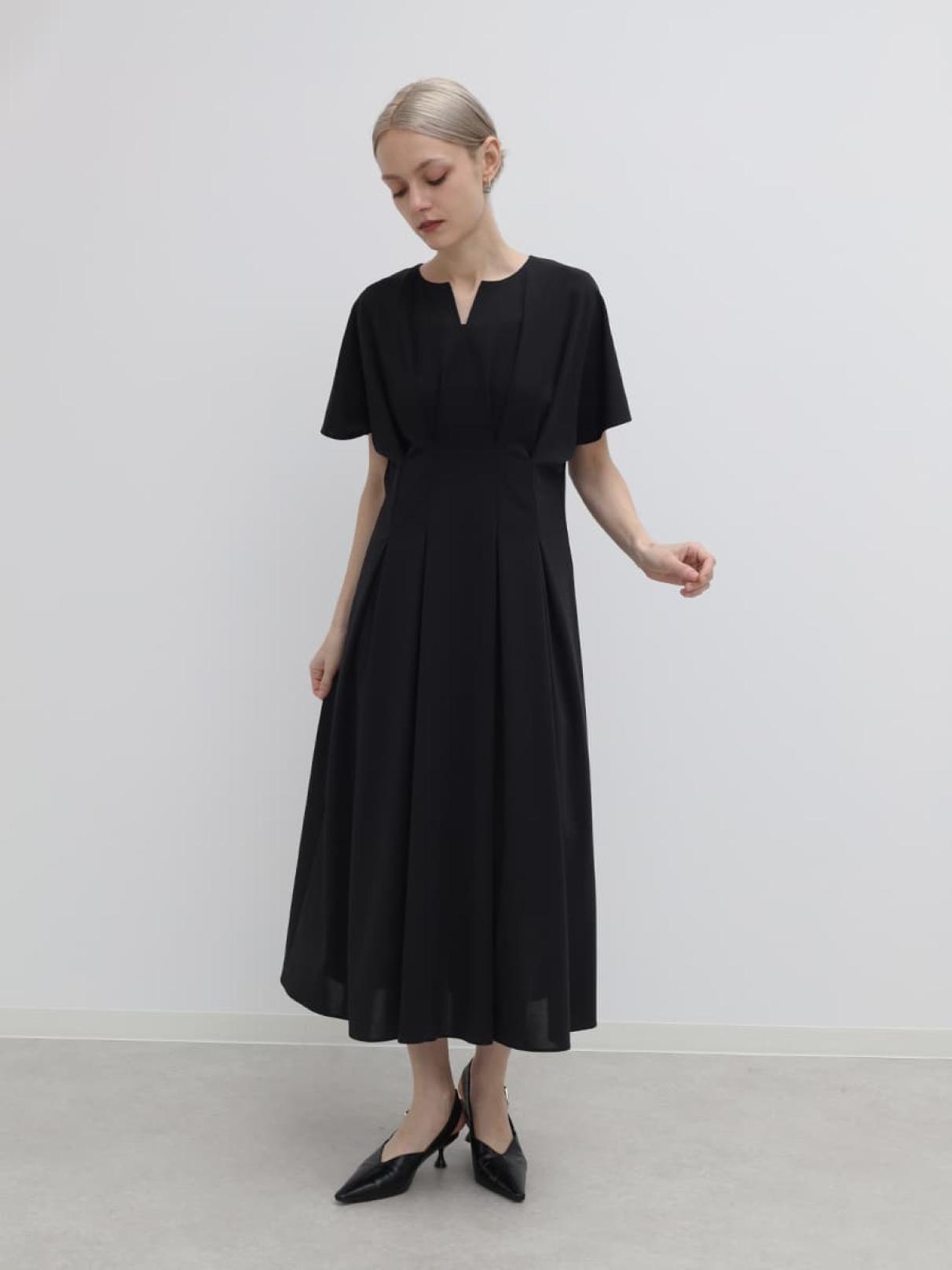 キーネックウエストタックワンピース - AgaBLACK×NORITAKE - Aga