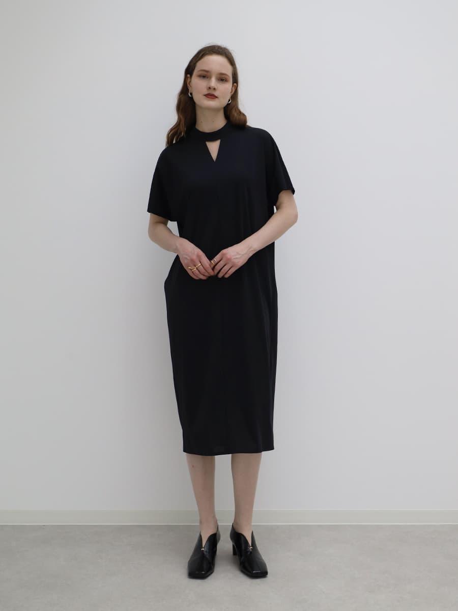 トライアングルネックワンピース - AgaBLACK×NORITAKE - Aga｜YAMADAYA