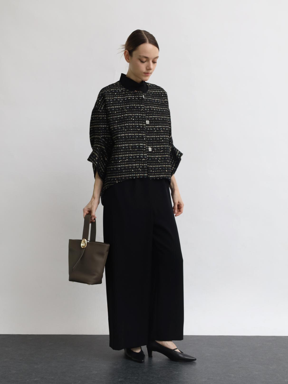 【今期新品未使用】ヤマダヤ　レースビスチェオールインワン　Aga Black 今期新品未使用】ヤマダヤ レースビスチェオールインワン Aga Black