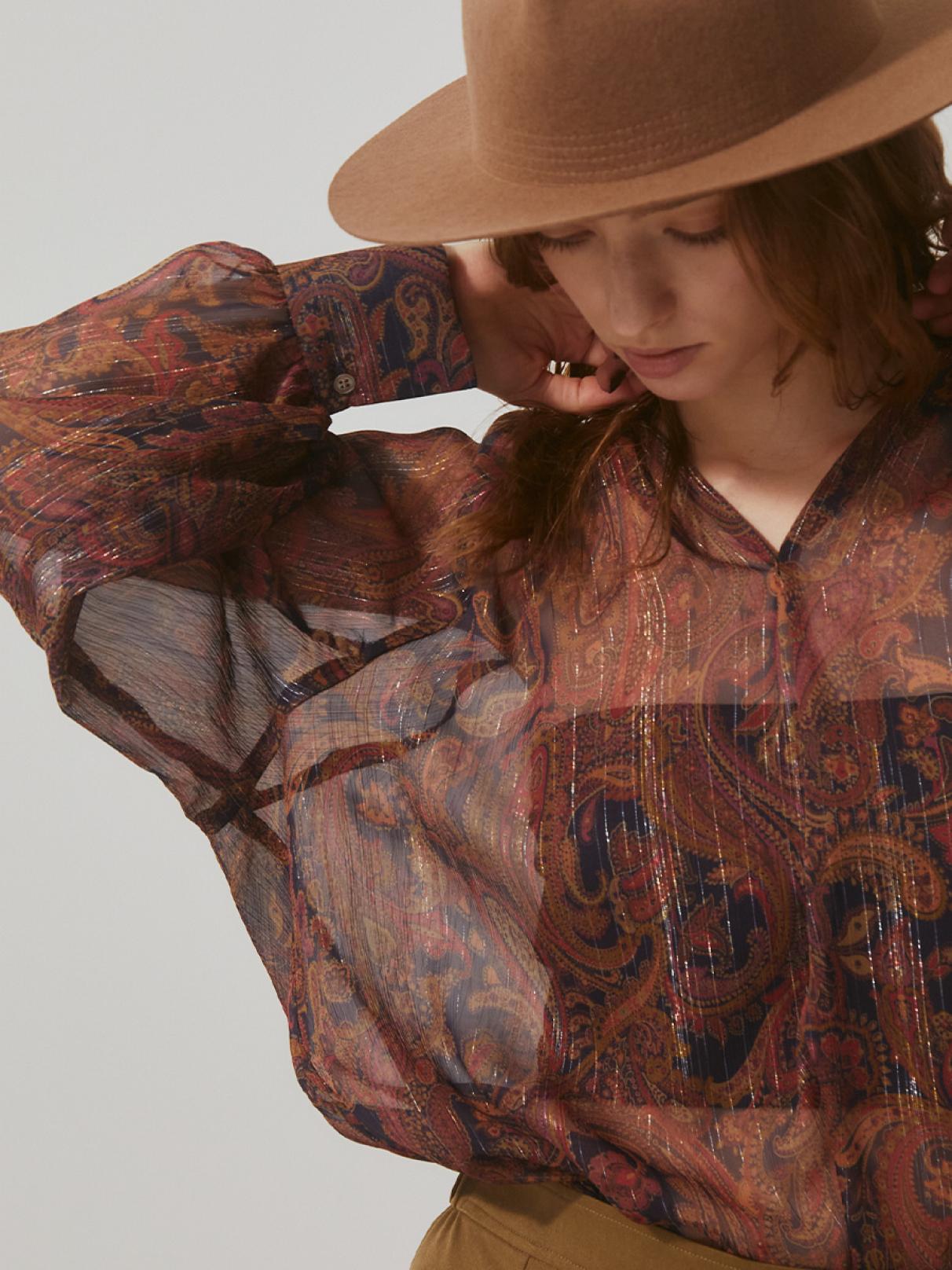 Vin Ample ペイズリーシアーブラウス ヴァン Vin Ample ペイズリーシアーブラウス （ブルー
