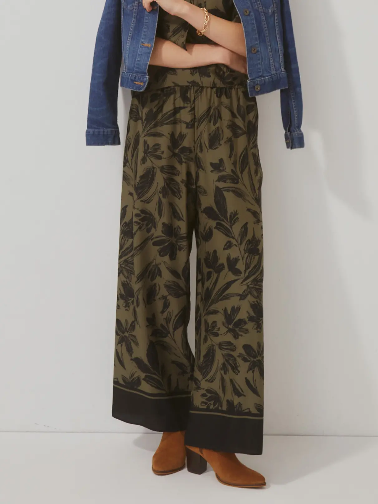 グレーVinパンツ☆ ╰(*´︶`*)╯♡ 新品☆定価１５１８０円☆送料込み DRY SUITING WIDE PANTS | PANTS | Florent｜フローレント
