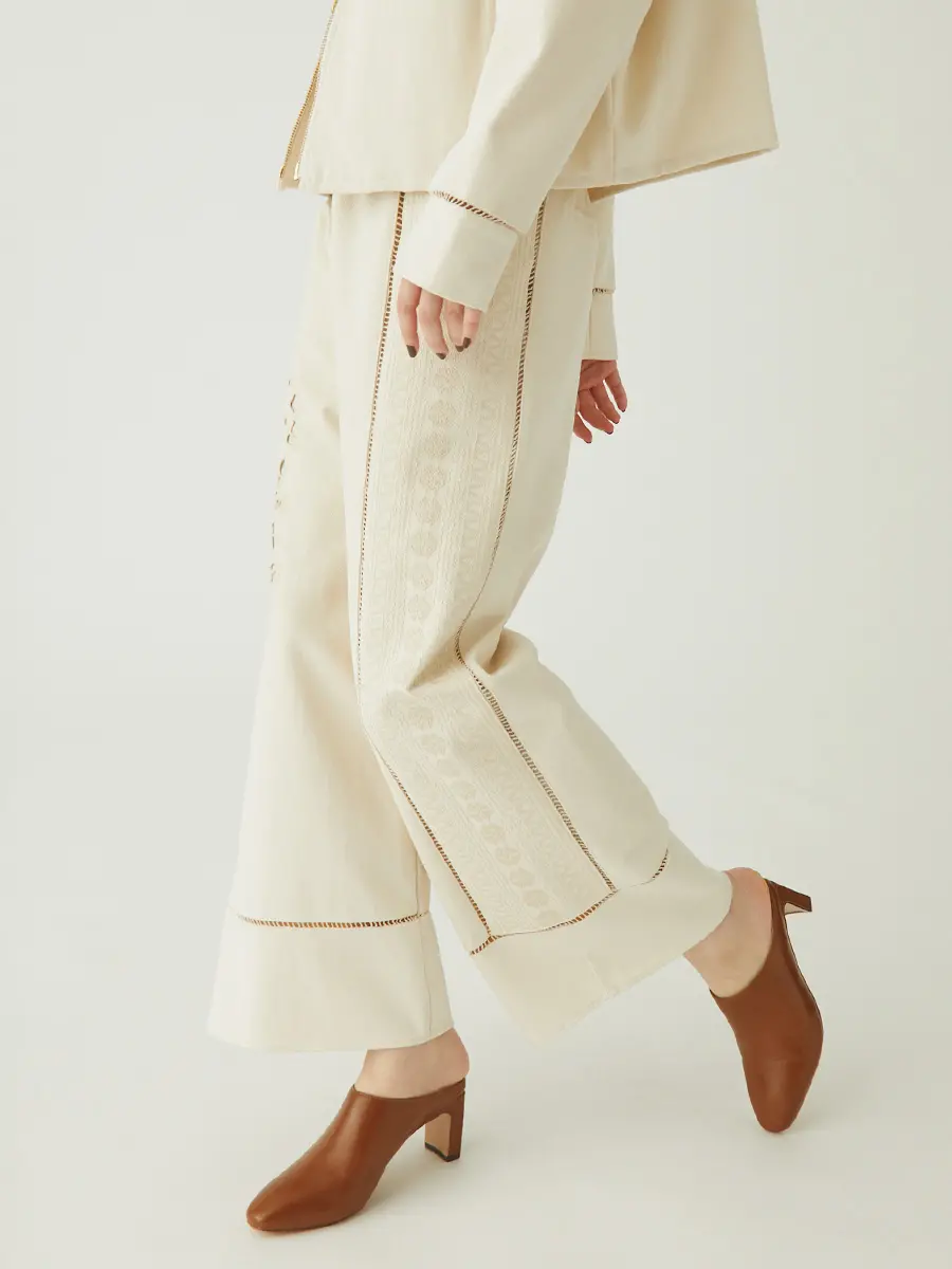 カットワークコットンツイルワイドパンツ - Ample - Vin｜YAMADAYA STORE