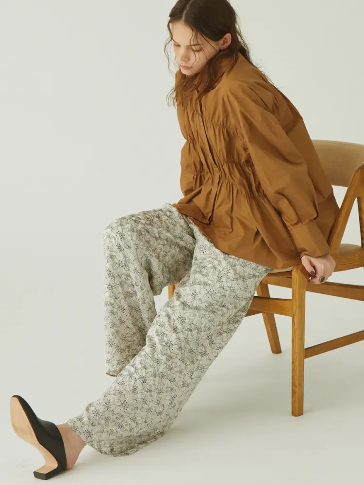 ジャガードフラワーワイドパンツ - Ample - Vin｜YAMADAYA STORE