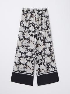 ホワイト×ブラック